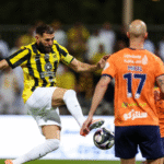 بنزيما يهدر ركلة جزاء في وقت قاتل