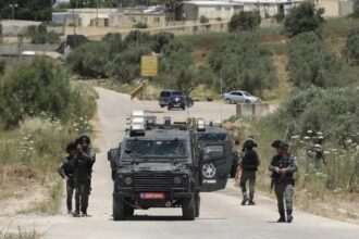 استشهاد 3 فلسطينيين برصاص الاحتلال غرب جنين  استشهاد 3 فلسطينيين برصاص الاحتلال غرب جنين