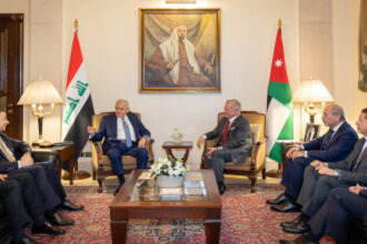 الملك والرئيس العراقي يبحثان أبرز المستجدات في المنطقة الملك والرئيس العراقي يبحثان أبرز المستجدات في المنطقة