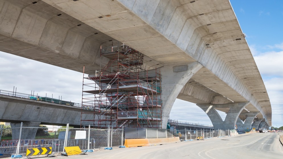 رئيس الوزراء: ننجز دراسات لإنشاء جسر علوي يصل شمال عمان بجنوبها رئيس الوزراء: ننجز دراسات لإنشاء جسر علوي يصل شمال عمان بجنوبها