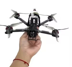 إطلاق أول سباق للطائرات المسيرة الجمعة في البحر الميت