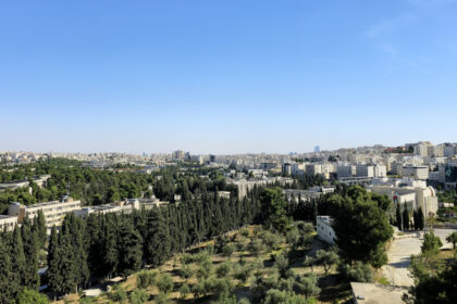 أجواء لطيفة اليوم ومعتدلة الخميس والجمعة أجواء لطيفة اليوم ومعتدلة الخميس والجمعة