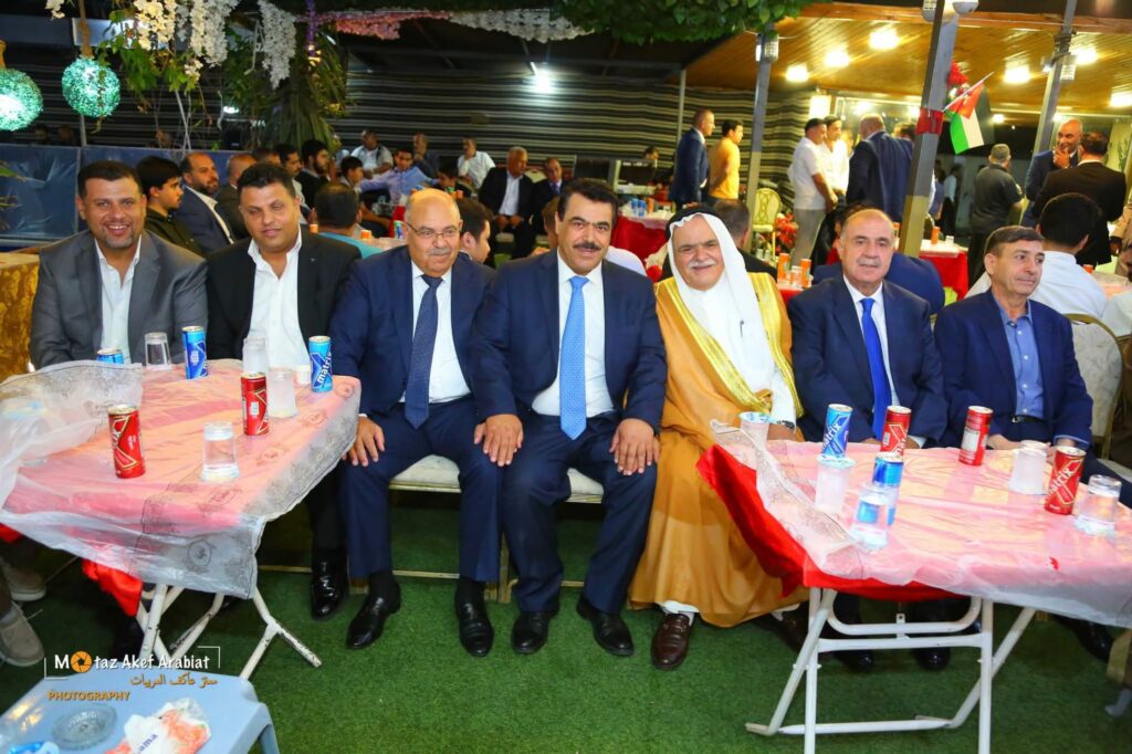عشاء بمناسبة زفاف الأستاذ المحامي ماجد فواز البقور 🎉 عشاء بمناسبة زفاف الأستاذ المحامي ماجد فواز البقور 🎉