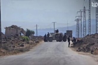 بـ 12 عربة وناقلات جند.. إسرائيل تتوغل في جنوب سورية