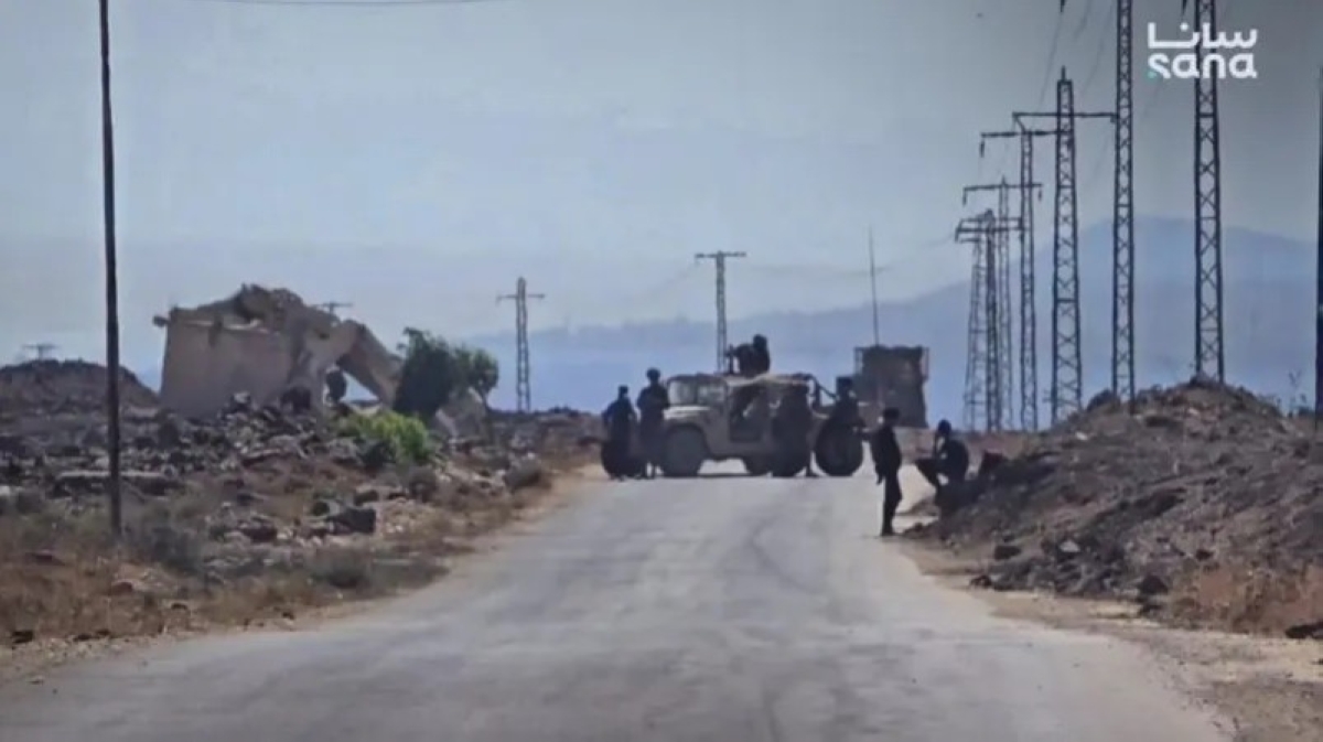 بـ 12 عربة وناقلات جند.. إسرائيل تتوغل في جنوب سورية