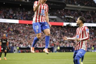 أتلتيكو مدريد يكسب إشبيلية