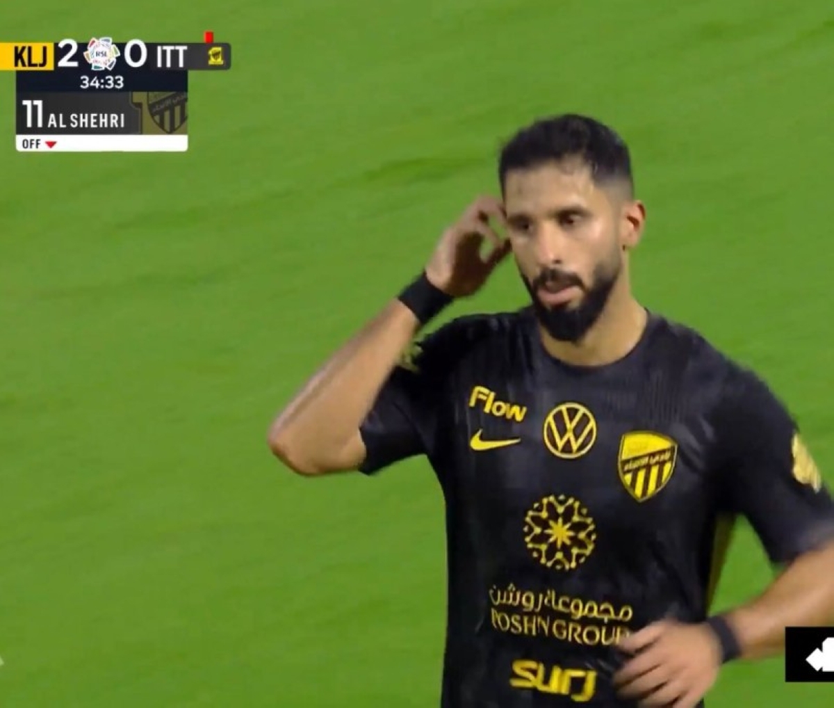 صالح الشهري.. ضحية البطاقة الحمراء هذا الموسم