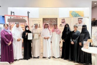 الخازم: كُتّاب يتفادون نقد «مجالهم» للنجاة من مضايقة العمل