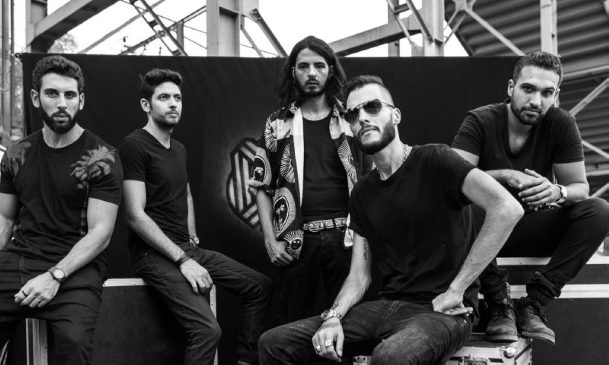 فرقة كايروكي تعلن توقفاً مؤقتاً لحفلاتها الأوروبية.. لهذا السبب! فرقة كايروكي تعلن توقفاً مؤقتاً لحفلاتها الأوروبية.. لهذا السبب!