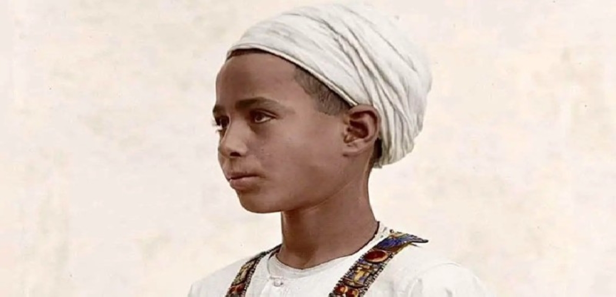 حسين عبد الرسول.. طفل غيّر مجرى التاريخ بـ«جرّة ماء»