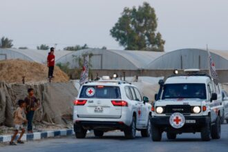 اتصالات مكثفة لإخراج مقاتلي «حماس» من الخط الأصفر