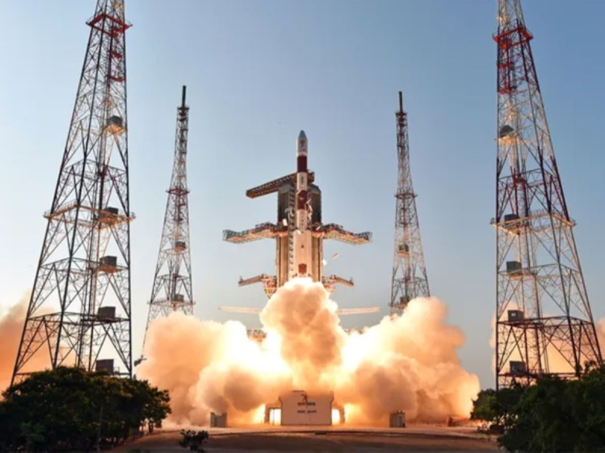 الهند: إطلاق أثقل قمر اصطناعي للاتصالات الهند: إطلاق أثقل قمر اصطناعي للاتصالات