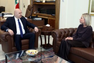 الرئيس اللبناني: لا خيار أمامنا سوى التفاوض