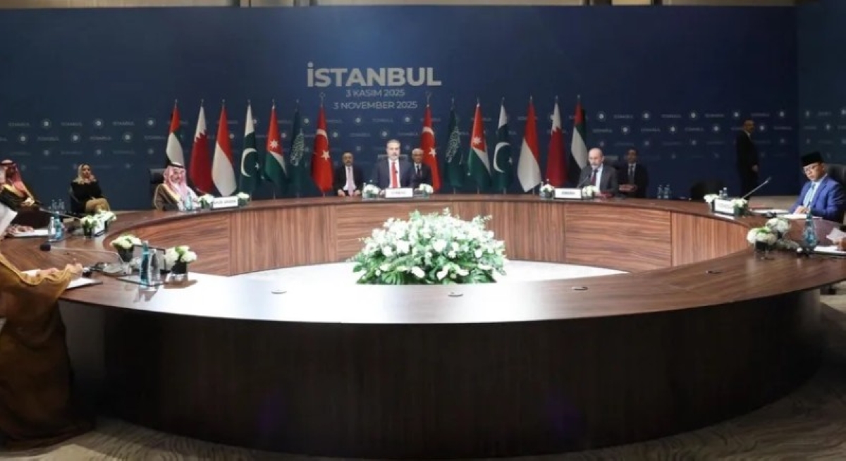 وزير الخارجية التركي: إسرائيل تنتهك اتفاق غزة وتمنع وصول المساعدات وزير الخارجية التركي: إسرائيل تنتهك اتفاق غزة وتمنع وصول المساعدات