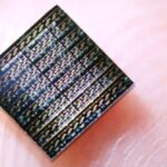 فريق بحثي يبتكر خلايا عصبية تحاكي ذكاء الدماغ