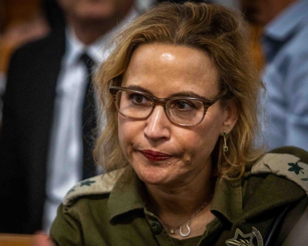 فيديو مُسرب يهز إسرائيل ويُكلف المستشارة العسكرية حريتها فيديو مُسرب يهز إسرائيل ويُكلف المستشارة العسكرية حريتها