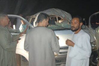 دماء على الأسفلت.. مصرع وإصابة 15 شخصًا في حادثة مرورية بأسيوط