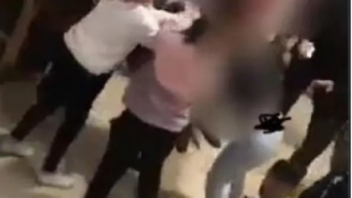 مرشحة برلمانية تتورط في مشاجرة مع كوافيرة على 4500 جنيه في مصر!