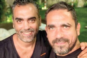 نجاح عملية شقيق أمير كرارة ونقله إلى العناية المركزة لمتابعة حالته