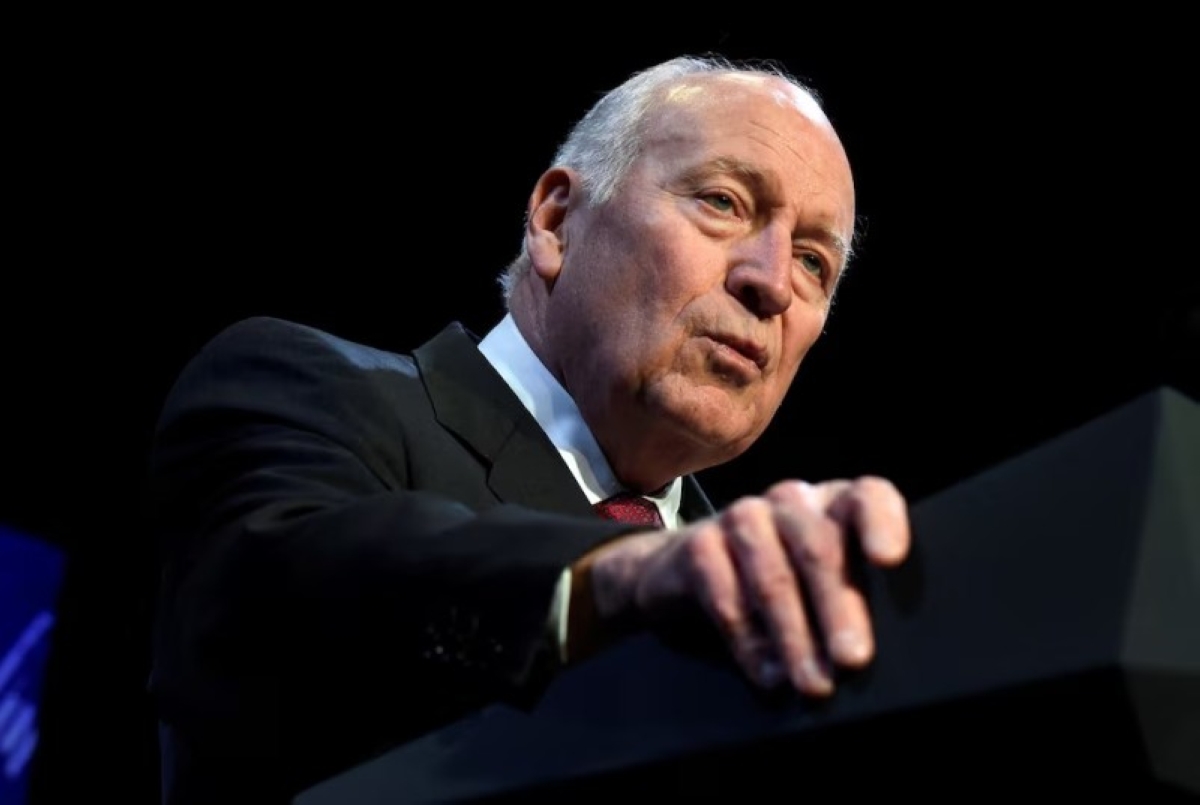 وفاة نائب الرئيس الأكثر نفوذاً في التاريخ الأمريكي الحديث عن عمر 84 عاماً