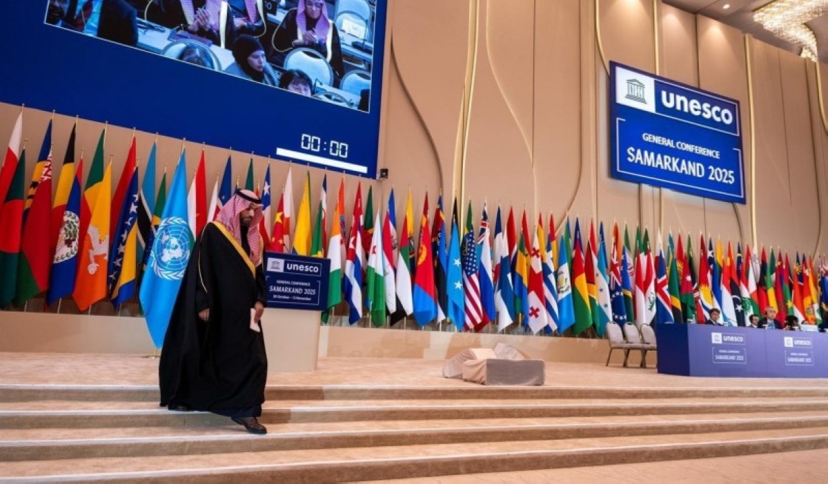 وزير الثقافة يشارك في الدورة الـ43 للمؤتمر العام لمنظمة اليونسكو في أوزبكستان