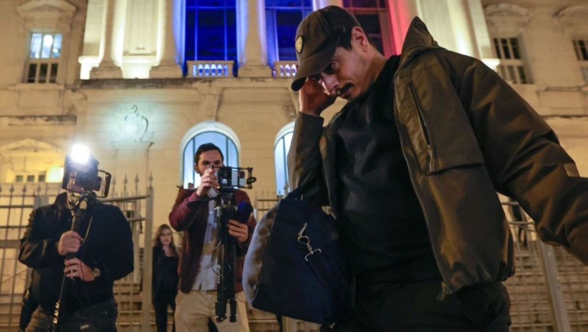 على ذمة «لكيب» لاعب فرنسي وشقيقة متهمان في قضية اغتصاب على ذمة «لكيب» لاعب فرنسي وشقيقة متهمان في قضية اغتصاب