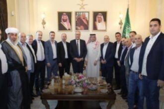 بخاري: السعوديّة حريصة على دعم استقرار لبنان