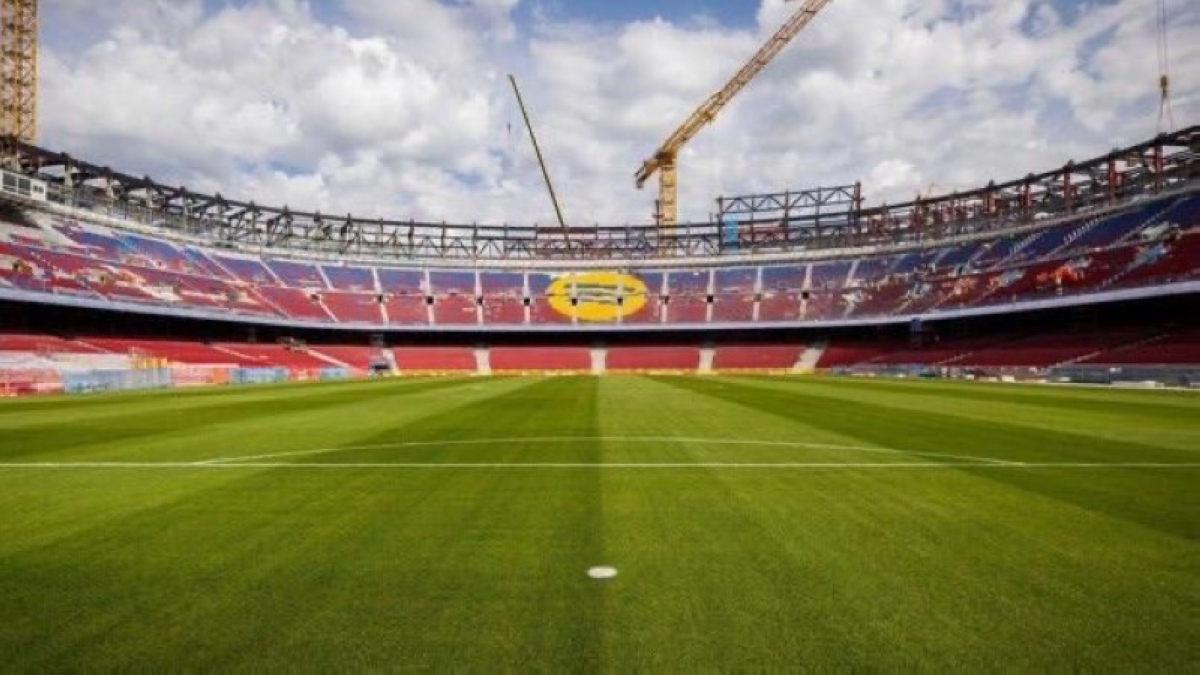 «احتجاجات» تهدد عودة برشلونة إلى ملعبه «احتجاجات» تهدد عودة برشلونة إلى ملعبه