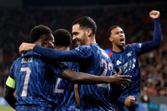 أرسنال يصعق سلافيا براغ بثلاثية في دوري أبطال أوروبا