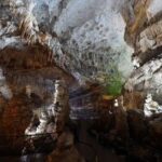 زفاف تحت الأرض.. «مغارة جعيتا» تشعل غضب اللبنانيين!