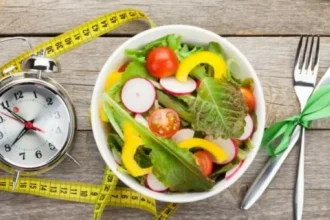 دراسة: تقليل 250 سعرة يومياً يحمي دماغك وقلبك بعد الـ 65