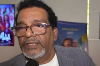 كَتب «الفرح» و«كباريه».. رحيل المؤلف المصري أحمد عبدالله