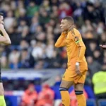 حكام تحت ضغط الـ«VAR»