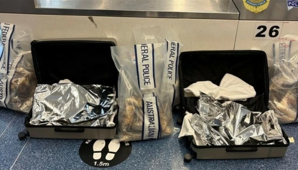 بسبب 23 مليون دولار.. «الفلفل الحار» يخون صاحبته بسبب 23 مليون دولار.. «الفلفل الحار» يخون صاحبته