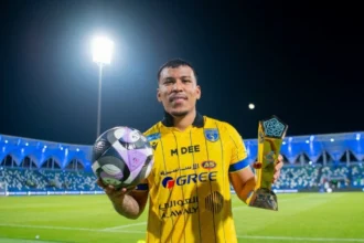 التعاون يتألق بخماسية في الفتح ويتمسك بالوصافة