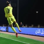 100 مساهمة تهديفية.. رونالدو يعانق التاريخ بإنجاز جديد