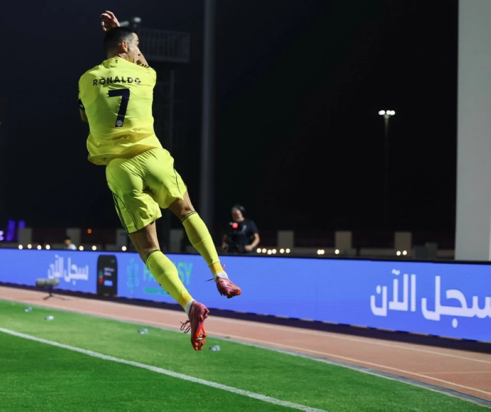 100 مساهمة تهديفية.. رونالدو يعانق التاريخ بإنجاز جديد 100 مساهمة تهديفية.. رونالدو يعانق التاريخ بإنجاز جديد