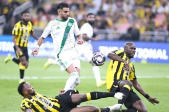 بهدف رياض.. «الراقي» يزيد معاناة «العميد»