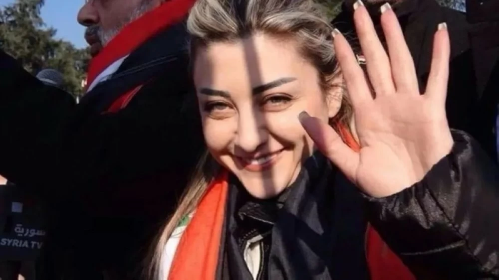 الحقيقة الصادمة.. لونا الشبل لم تمت في «حادث سير» الحقيقة الصادمة.. لونا الشبل لم تمت في «حادث سير»