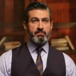 بعد الجدل في مهرجان وهران.. ياسر جلال يوضح تصريحاته عن الجزائر