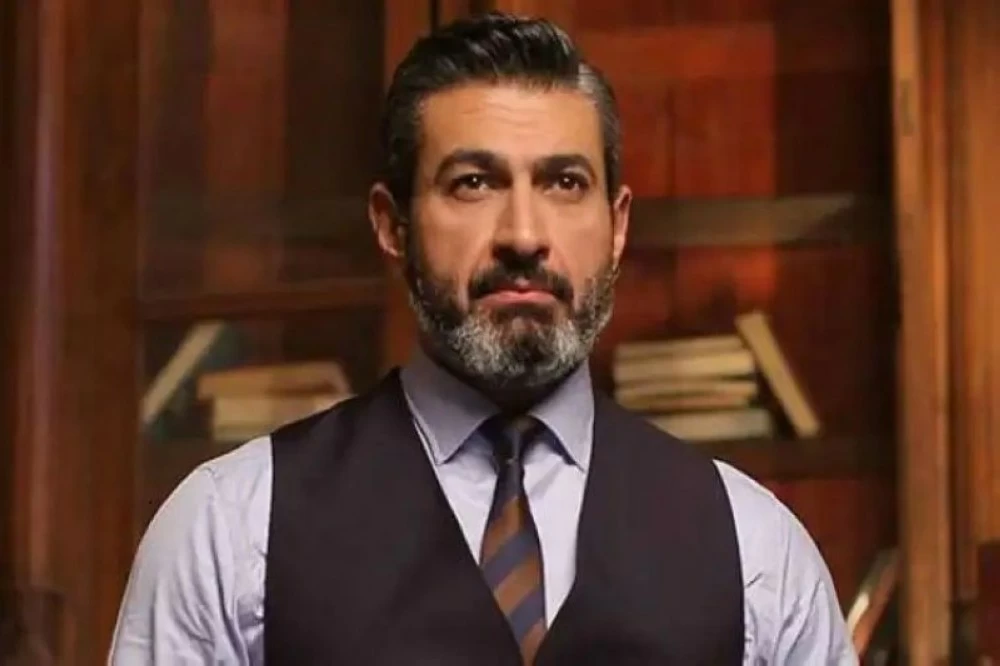 بعد الجدل في مهرجان وهران.. ياسر جلال يوضح تصريحاته عن الجزائر بعد الجدل في مهرجان وهران.. ياسر جلال يوضح تصريحاته عن الجزائر