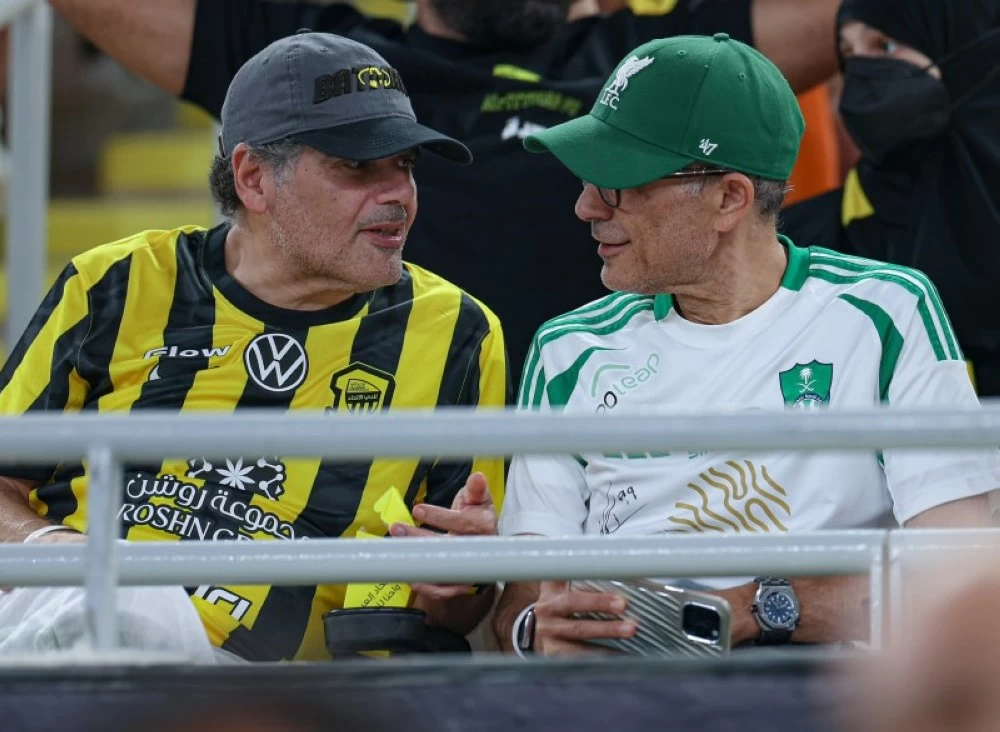 طالب بتحفيز الجماهير.. الناشري لـ«عكاظ»: الرياضة وجدت لتجمع لا لتفرّق طالب بتحفيز الجماهير.. الناشري لـ«عكاظ»: الرياضة وجدت لتجمع لا لتفرّق