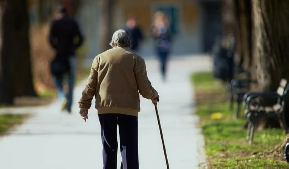 اكتشاف ألماني مذهل.. جهاز صغير يتنبأ بمرض باركنسون مبكراً