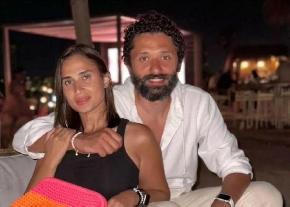 كريم محمود عبدالعزيز يكشف تفاصيل الانفصال.. وتعليق صادم من طليقته