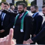 «بحبّك».. صرخة حلبي تربك أجواء البيت الأبيض