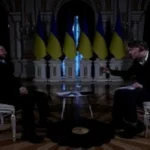 هل قطع زيلينسكي الكهرباء مرتين خلال حواره مع «الغارديان»؟