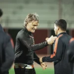 كما انفردت «عكاظ».. كارينيو مدرباً للرياض