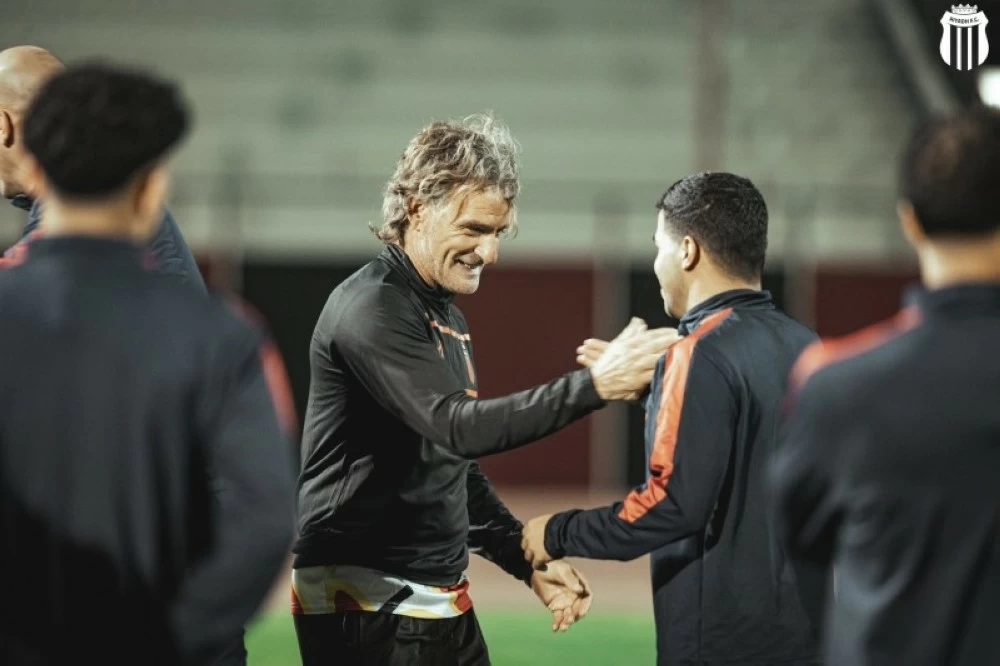 كما انفردت «عكاظ».. كارينيو مدرباً للرياض كما انفردت «عكاظ».. كارينيو مدرباً للرياض