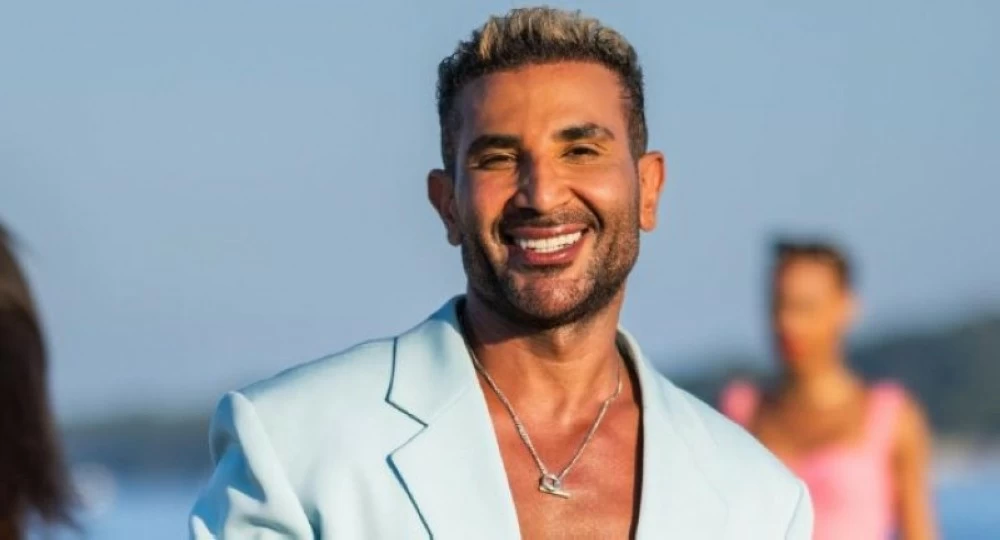 انقلاب سيارة أحمد سعد على طريق السخنة.. وزوجته تكشف لـ«عكاظ» حجم الإصابات انقلاب سيارة أحمد سعد على طريق السخنة.. وزوجته تكشف لـ«عكاظ» حجم الإصابات