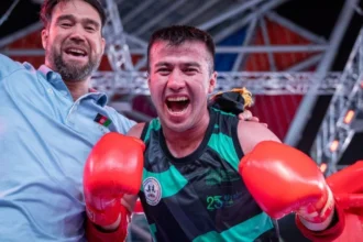 «جهانجير» أول أفغاني يهدي بلاده ذهبية في التاريخ